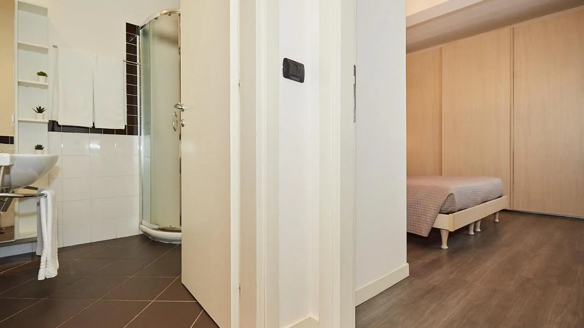 Pier Capponi Studios Milano